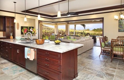 Kamuela Villa | BIG ISLAND PARADISE-private lanai -pool/spa/low golf rates/access to #1 beaches