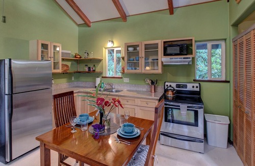 Leilani Estates House | Big Island Sanctuary - in Leilani Estates
