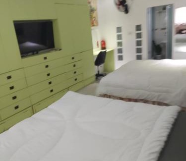 Calapan House | Big room with two queen bed
