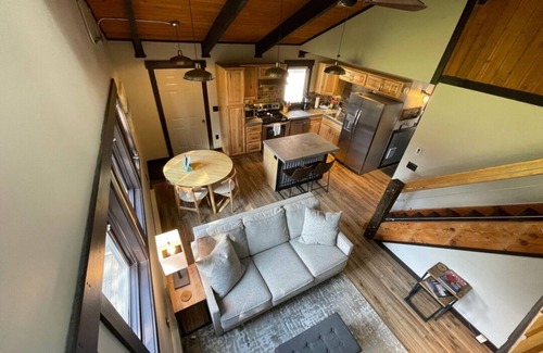 Big Sky Condo | Big Sky Cozy Condo - Town Center, community pool/hot tub/sauna
