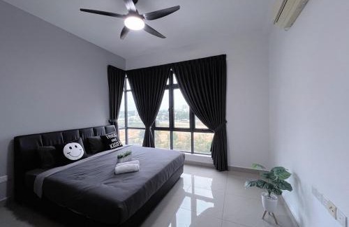Setia Tropika Apartment | BIG Two Bedrooms 1-6 Pax Luxury Condo at D Secret Garden - Johor Bahru-Setia Tropika-UTM-Mid Valley-Paradigm Mall