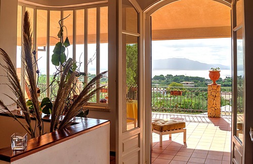 Terrasini Villa | Big villa overlooking the wonderful gulf of Castellammare