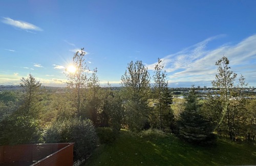 Arbær Villa | Big Villa centrally located in Reykjavik