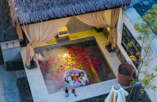 Lintong District Hotel | BigHouse