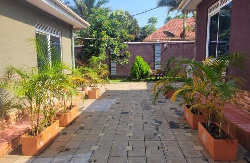 Entebbe House | Biira Transit Residence Entebbe with free airport pickup