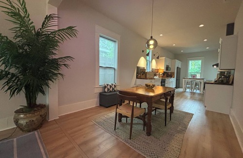 Southtown House | Bijou Casita in Historic Southtown near Riverwalk