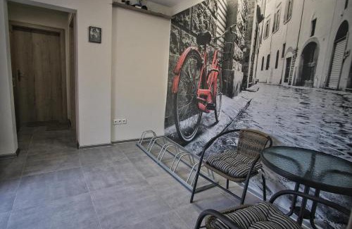 Hodrusa Hamre Apartment | BIKE apartments 3