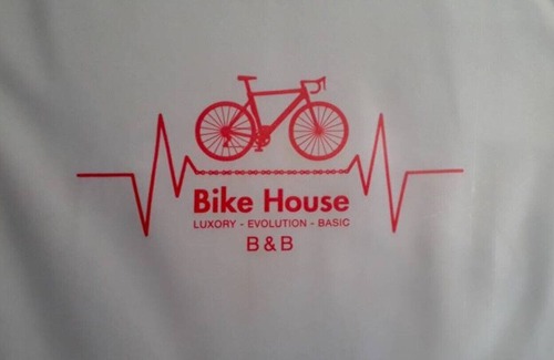 Seriate Apartment | Bike house EVO and freedom of movement, in groups and families.