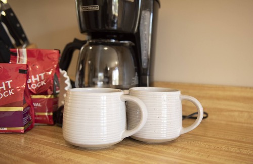 Athens House | Biker Hiker INN at Strouds Run