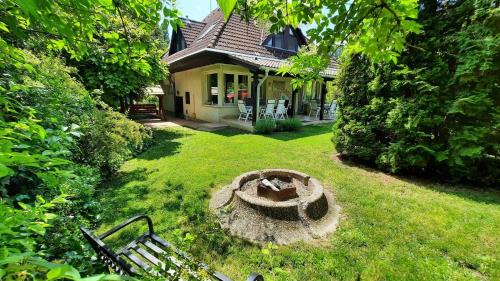 Balatonakarattya House | Biker Holiday Home
