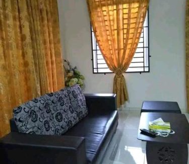 Paka House | Bilik Sewa Harian Paka