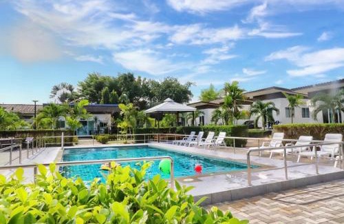 Pong Villa | Billabong Golf Club & Resort