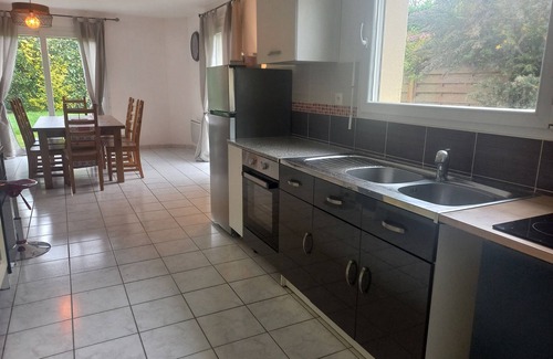 Binic-Etables-sur-Mer House | Binic 900m de la Plage