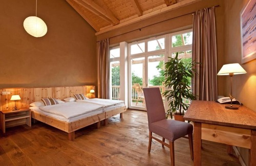 Moor-Rolofshagen Hotel | Bio- und Gesundheitshotel Gutshaus Parin