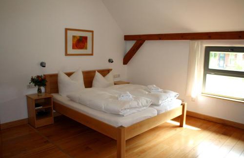 Creuzburg Hotel | Biohotel Stiftsgut Wilhelmsglücksbrunn