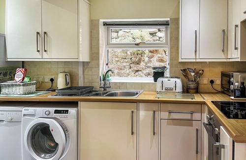Hartington Cottage | Birch Cottage - UK44730