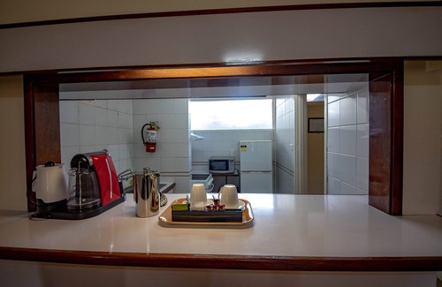 Goroka Hotel | Bird of Paradise Hotel & Apartments