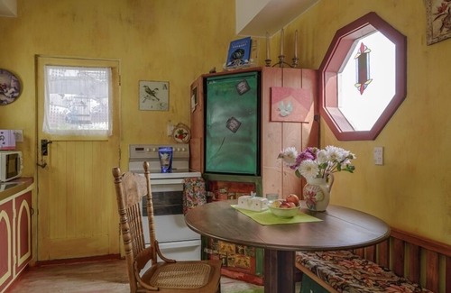 Waimarama Apartment | Birdsnest@PORT O BEIJO -Relaxed Accommodation