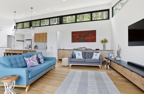 Wye River House | Birdsong - Bring Your Pet & Enjoy WIFI