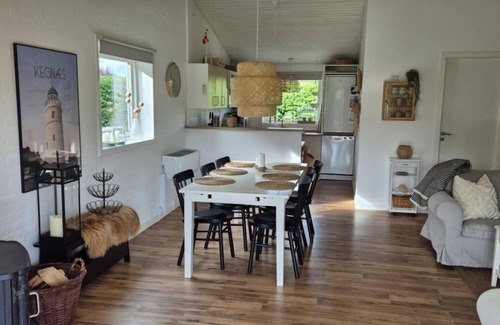 Skovmose Cottage | Birkehytten for families, close to beach and nature. ✨Experience our beautiful vacation home!