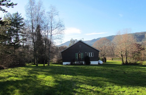 Birkenwald Ski Chalet | Birkenwald pond chalet