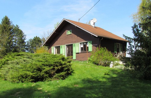 Birkenwald Ski Chalet | Birkenwald pond chalet