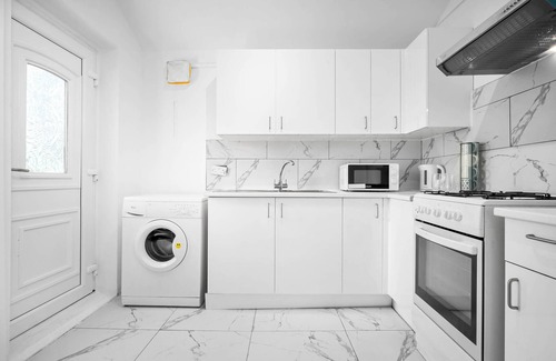 Acocks Green Apartment | Birmingham Apartment Bhx Nec Resort World Arena