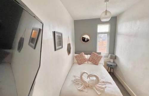 Seisdon House | Birmingham great stays