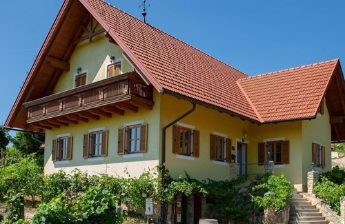 Sankt Anna am Aigen Apartment | Birnbaumzimmer - Weingut & Gästehaus Pfeifer St. Anna am Aigen