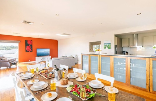 Anna Bay House | Birubi Point House, 56 Ocean Ave - stunning water views, ducted air con