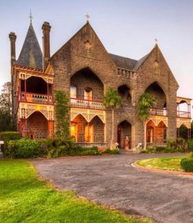 Lake Wendouree House | Bishops Palace Ballarat