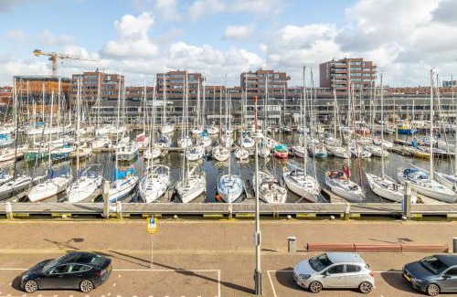 Vissershaven Apartment | Bizstay Harbour II Scheveningen Apartments