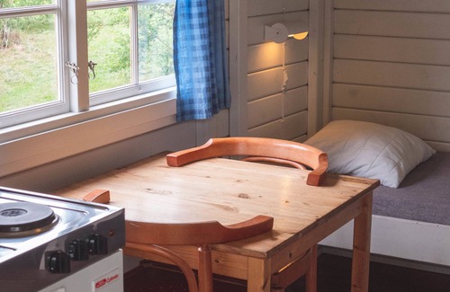 Vimmerby RV Rental | Björkbackens Stugby - Campground