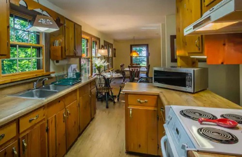 Otto House | Black Bear Cove Cabin
