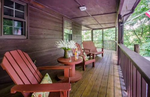 Otto House | Black Bear Cove Cabin