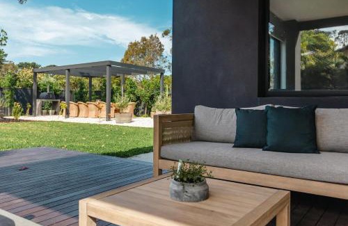Balnarring House | Black Beauty Balnarring