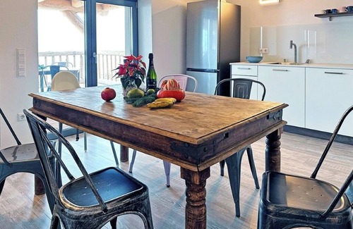Bonndorf Apartment | Black Forest Boutique de Luxe-Whirlpool, horseback riding, child-friendly & dog-friendly!