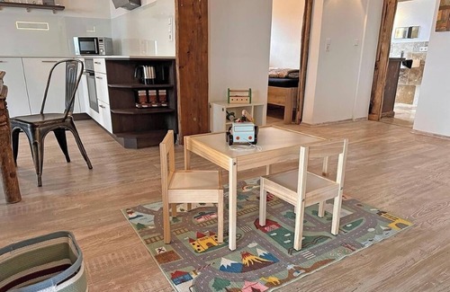 Bonndorf Apartment | Black Forest Boutique de Luxe-Whirlpool, horseback riding, child-friendly & dog-friendly!
