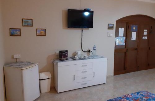 Msida Bed & Breakfast | Black Gold Private Room