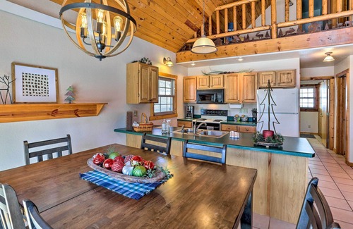 Lead Cabin | Black Hills Cabin ~ 2 Mi to Terry Peak!
