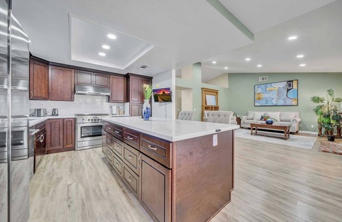 Corona House | Black Oak Haven #42144