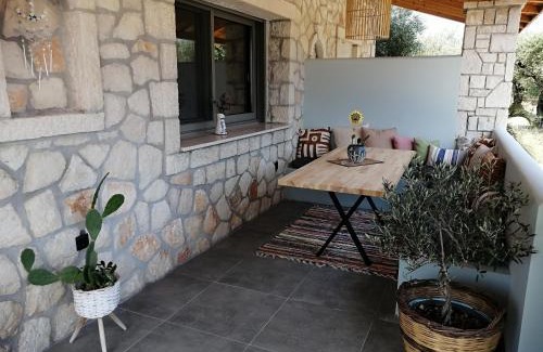 Lithakia Apartment | Black Pearl Apartment Lithakia Zakynthos