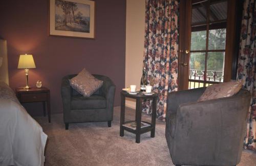 Narbethong Hotel | Black Spur Inn