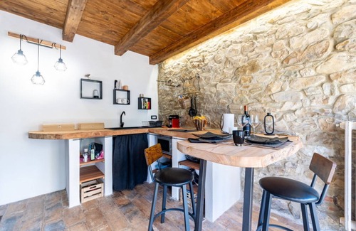 Salsomaggiore Terme Apartment | Black Stone Apartment