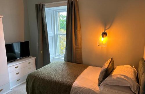 Sanquhar Hotel | Blackaddie House Hotel