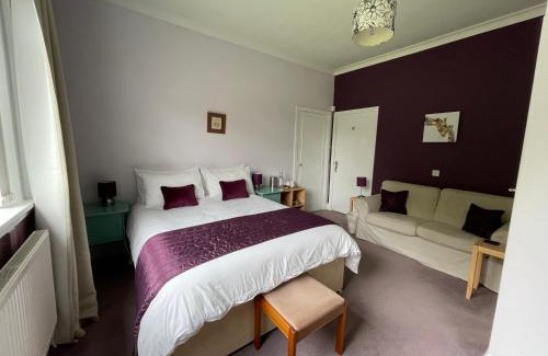 Ayr Bed & Breakfast | Blackburn Villa B&B