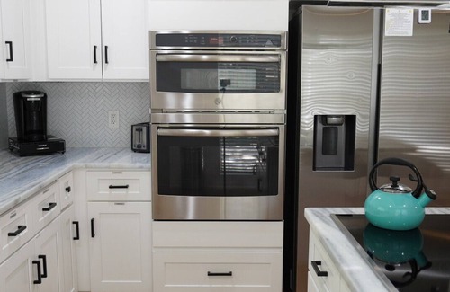 Grogan's Mill House | Blackjack House with King Bed! The Woodlands!