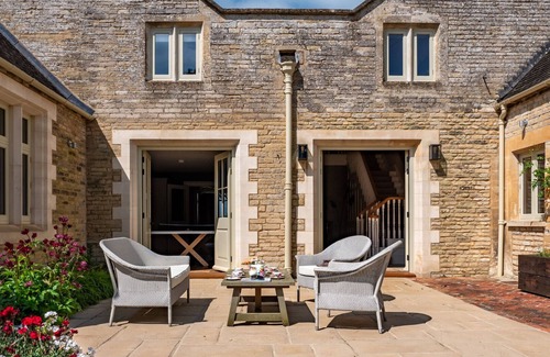 Aldsworth Apartment | Blackpitts Farm Aldsworth