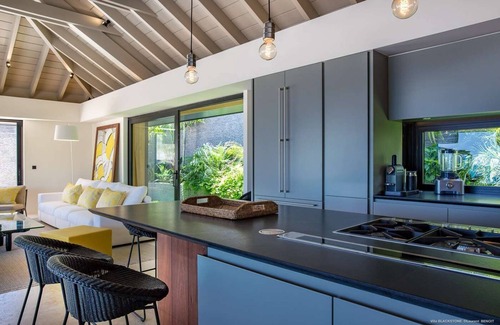 Grand Cul-de-Sac Villa | Blackstone (4/6 Rooms)