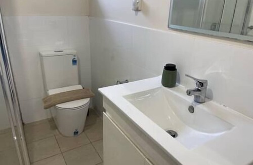 Blacktown House | Blacktown Cornerwood Cottage